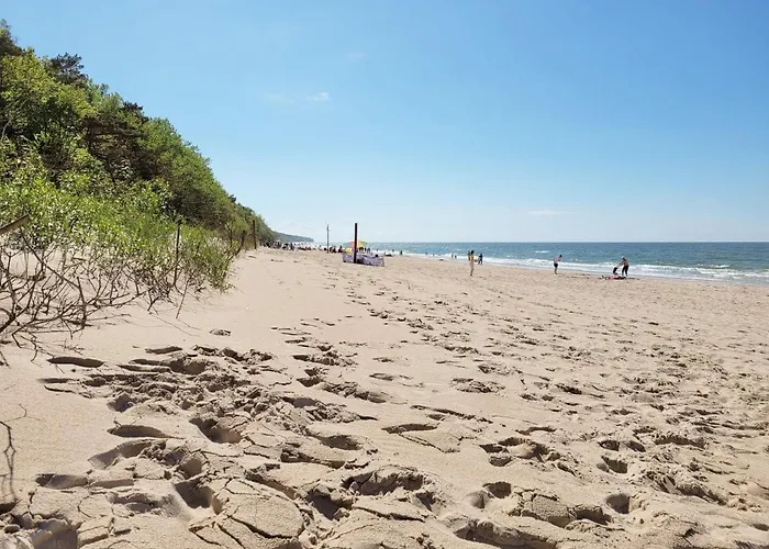 Apartman Pine Point With Terrace, Shared Pool, Tennis Court Pobierowo