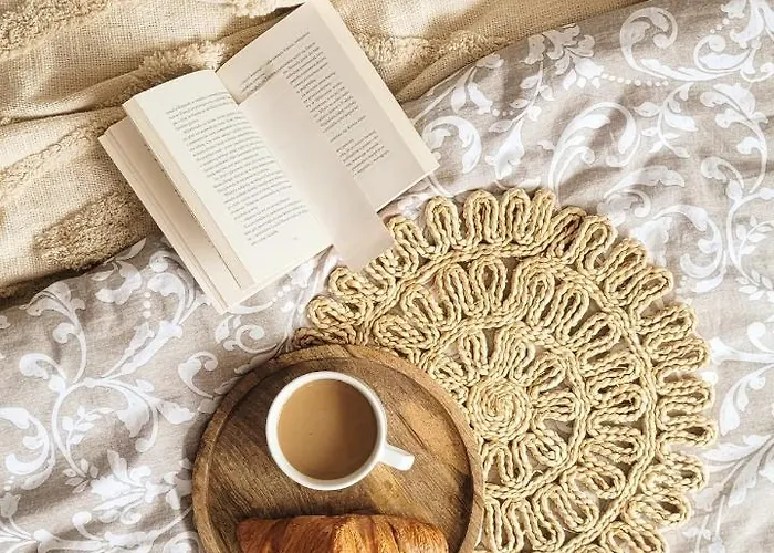 Daire Pine Point With Terrace, Shared Pool, Tennis Court